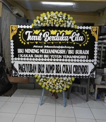 Papan Bunga di Semawung Purworejo